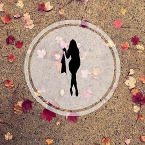 催眠眼镜之被我催眠的教师美母